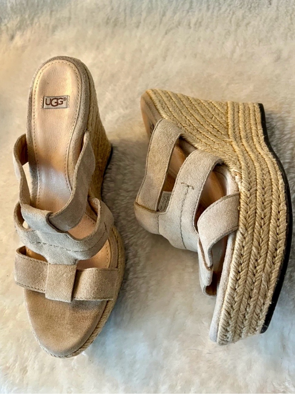 UGG Taupe Suede Espadrille Wedge Sandals Women Size 6